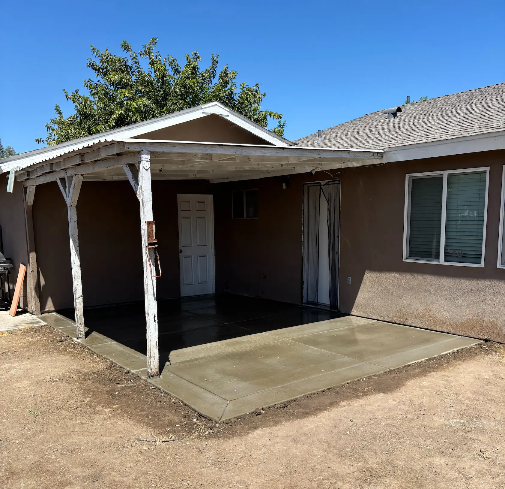 Backyard patio concrete flooring upgrade in Fresno